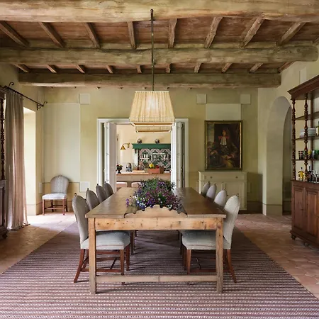 Отель Rosewood Castiglion Del Bosco Монтальчино