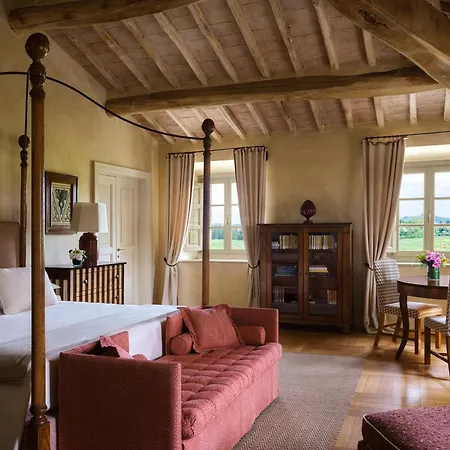 Rosewood Castiglion Del Bosco 5* Монтальчино