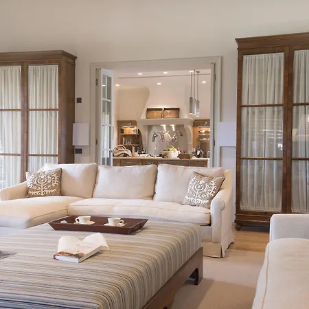 Castiglion Del Bosco, A Rosewood 5*